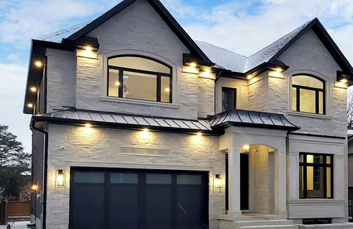 Pickering Apartment | Elegance and Comfort in Pickering