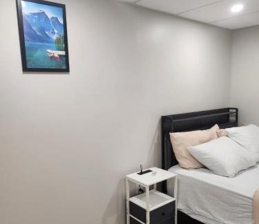 Winnipeg Apartment | Elegance Lounge