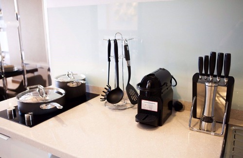 Chang Khlan Condo | 🌟Elegant 1-BR Near Chiang Mai Night Bazaar/Roof top pool/WIFI