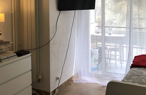 La Madeleine Apartment | Elegant 17 M2 Cosy With Wifi Balcony In Nice