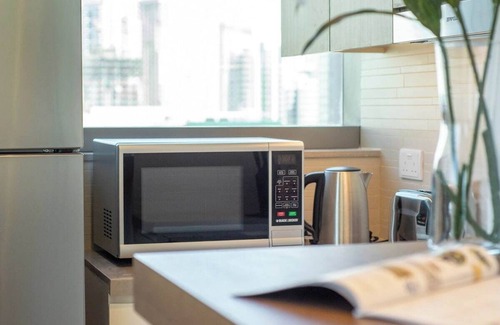 Dubai Marina Apartment | Elegant 2BR in Dubai Marina - Luxury Awaits You!