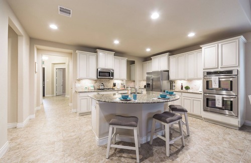 Rosenberg House | Elegant 4BR Residence｜Pet-Friendly｜Spacious Yard｜Remote Work Convenience #41010