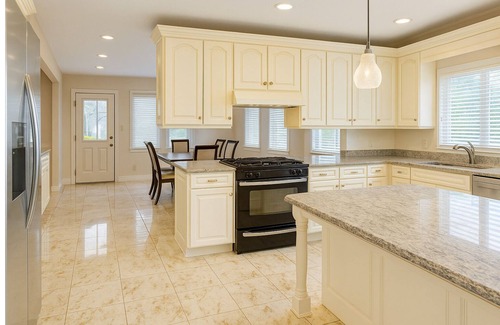 Monsey House | Elegant 7+ bed, mansion, kosher, Shabbos-friendly