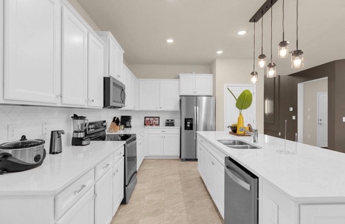 Four Corners Villa | Elegant 8BR Villa Private Pool Near Disney