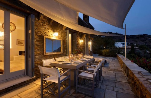 Steniai Villa | Elegant Andros Beach House | Villa Stenies Thalassino | Beautiful SeaViews |.