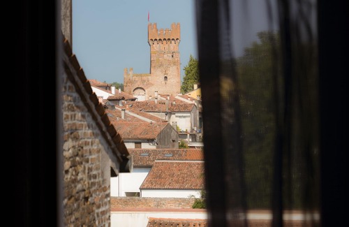 Montagnana Apartment | Elegant Apartment "Dei Dogi" with Breakfast Card Gift