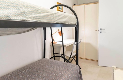 Pischina Salida Apartment | Elegant apt in a resort with pool and private beach