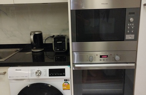 Sa Khu Apartment | Elegant Beachfront Oasis: 235sqm Luxury Apartment at Pearl of Naithon