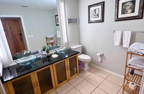 Palm Coast Apartment | Elegant Condo - European Charm