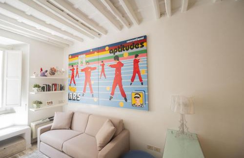 Rione V Ponte Apartment | Elegant Design Retreat by Campo de Fiori