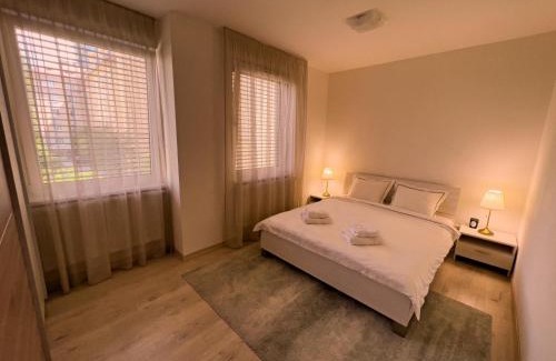 Old Town Apartment | Elegant Escape Apartment I - City Centre & Free Parking