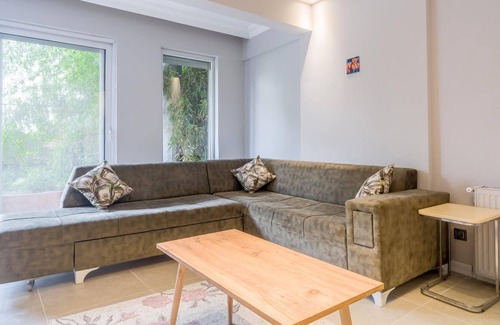 Yenikoy Mahallesi Apartment | Elegant Flat Close to Istinye Coast