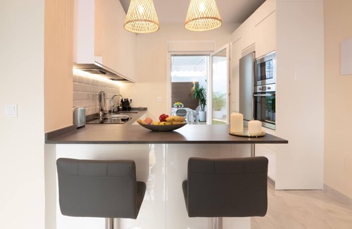 Marbella City Centre Apartment | Elegant flat in the heart of the city centre with large terraces.