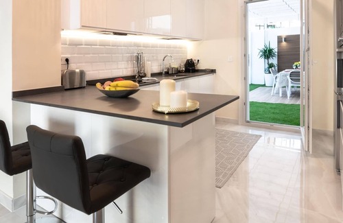 Marbella City Centre Apartment | Elegant flat in the heart of the city centre with large terraces.