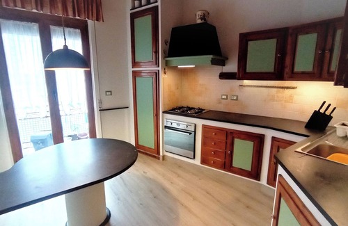 Ronco Scrivia House | Elegant Guesthouse a few kilometers from Genoa and Outlet Serravalle Scrivia.