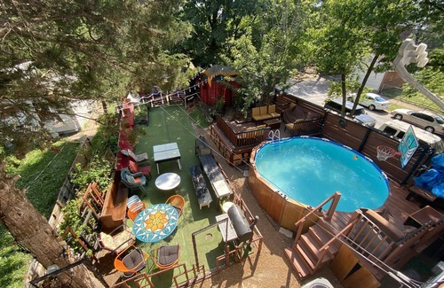 St. Louis House | Elegant home with pool, fenced yard, full kitchen & theater.