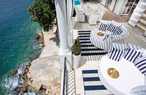 Lozica Villa | Elegant Lozica Villa 4 Bedrooms Villa Dubrovnik Palazio Seafront Villa & Beautiful Infinity Pool Dubrovnik