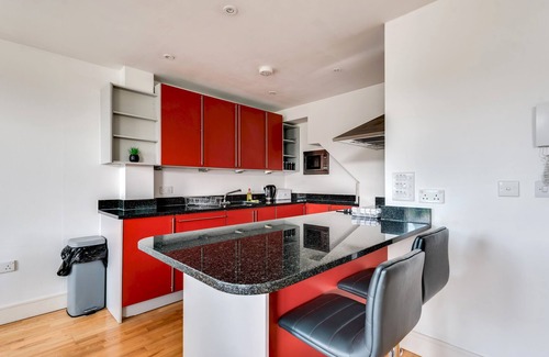 Oxford City Centre Apartment | Elegant Oxford Flat – Central Spacious Comfortable