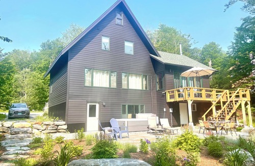 Bolton Valley House | Elegant Ski-in Ski-out House at Bolton Valley Resort