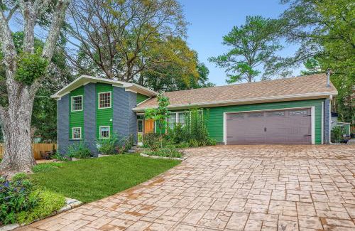 Clarkston House | Elegant & Spacious Family Gem with Games, Office, Yard