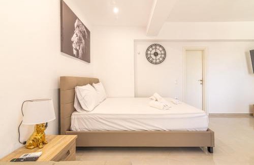 Agios Dimitrios Apartment | Elegant Suite 3 Near the Beach