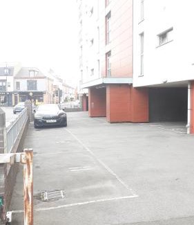 Darlington Apartment | Elegant three bedroom apartment
