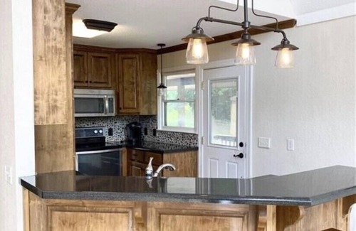 Lenoir House | Elegant view at Longwood Cabin