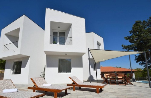 Gostinjac Villa | Elegant Villa Karin with pool