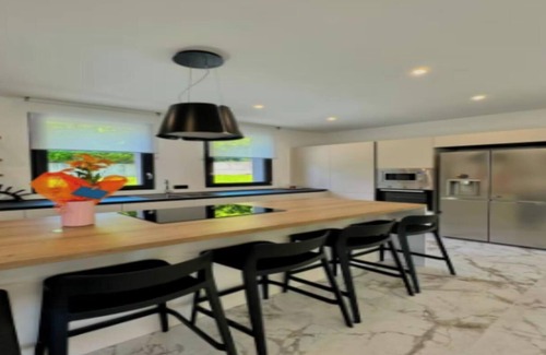 Menaggio Villa | Elegant Villa with Pool and Panoramic Lake Views