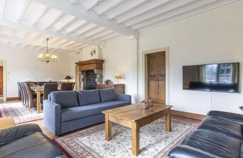 Erezee House | Elegant Villa with Sauna