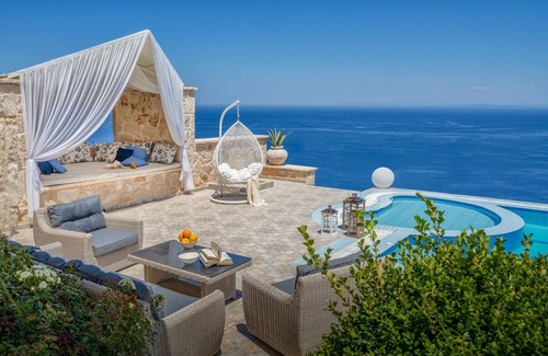 Varvara Villa | Elegant Zakynthos Villa | Villa Kingsley | 4 Bedrooms | Breathtaking Sea Views