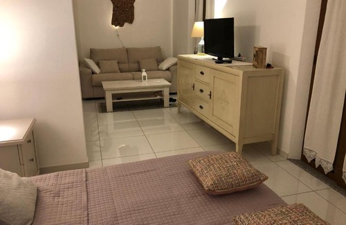 Teulada Apartment | Elegante monolocale al centro del paese