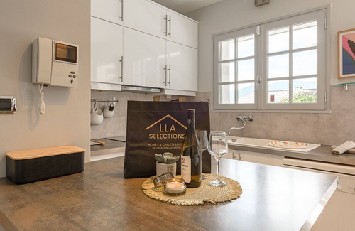 Sevrier Villa | Elegantissime - Villa avec Vue Lac 180 -9pers
