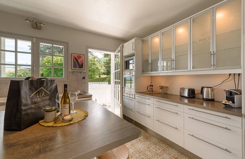 Sevrier Villa | Elegantissime - Villa avec Vue Lac 180 -9pers