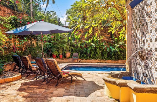 Amapas Villa | Elegantly Designed and Fully Staffed Mexican Estate on the Beach Near Old Town