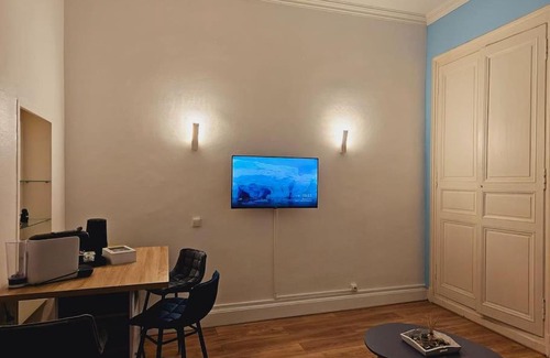 Downtown Angers Apartment | Elegencia-T2 de charme-Hyper centre-Fibre