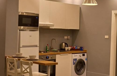 Al Jubeiha Apartment | Elite Corner Apartment