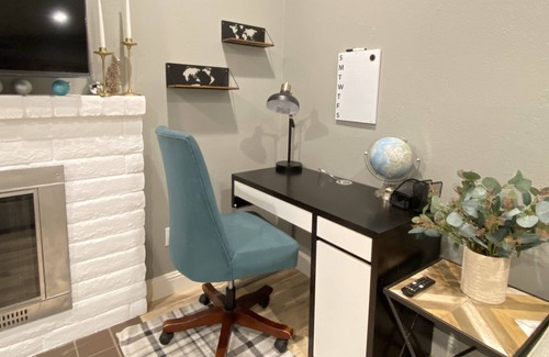Sacramento House | Elite Stylish House 3+1 bedrooms close to grocery & fast food