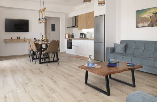 Pitsidia Apartment | Elixrysos Apartment 1