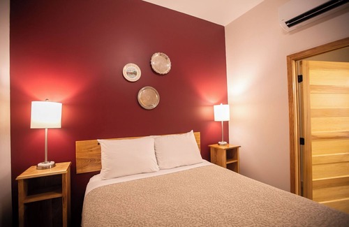 Elkader Bed & Breakfast | Elkader Iowa Bed & Breakfast, 2nd floor suite