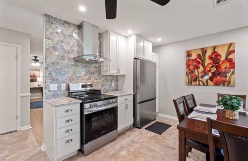 Fort Smith House | Ellsworth-Newly Remodeled 5BR