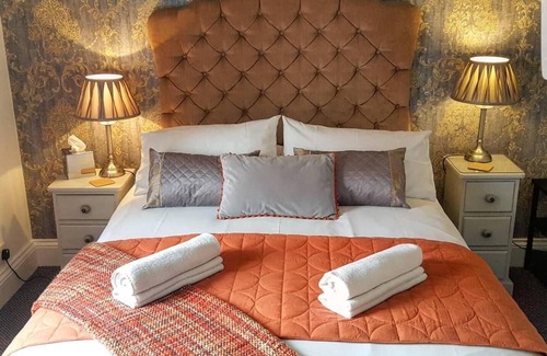 South Shields House | Elmswood Guest House