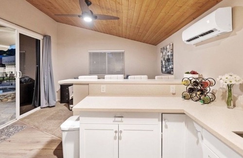 Lake Elsinore House | Elsinore cove getaway