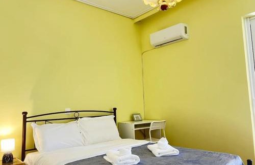 Palaio Faliro Apartment | Elterra 22 Sunny holiday home