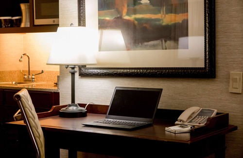 Lexington Hotel | Embassy Suites by Hilton Lexington Green