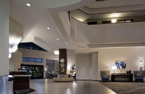 Los Angeles Hotel | Embassy Suites Los Angeles - International Airport/North