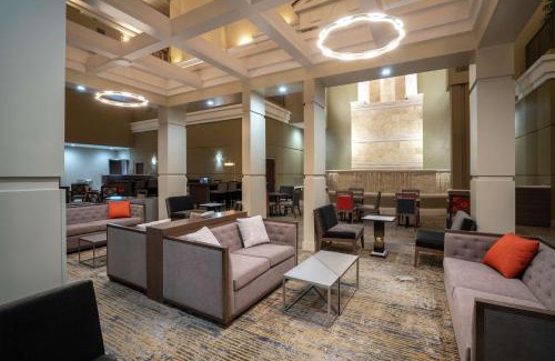 Music Row Hotel | Embassy Suites Nashville - at Vanderbilt