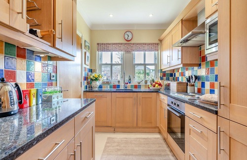 Beadnell Cottage | Embrace Coastal Comforts by the Fire: Your Perfect Retreat Awaits in Beadnell.