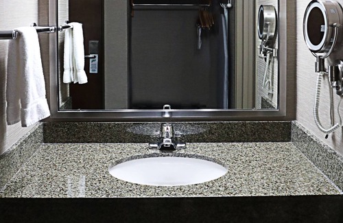 Fife Hotel | Emerald Queen Hotel & Casino - Fife