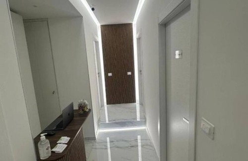 Naples House | Emerald Rooms: amber standard double room